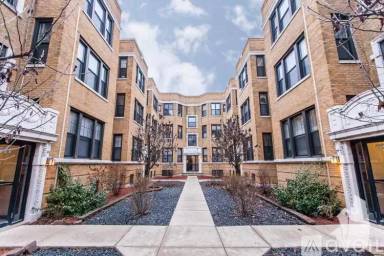 Main picture of 719-27 W Barry Ave