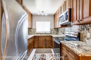 Main picture of 4560 Maple Ave