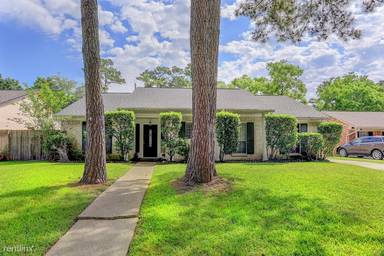 Main picture of 26510 E Hardy Rd