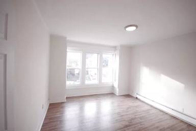 Main picture of 2245 John F Kennedy Blvd