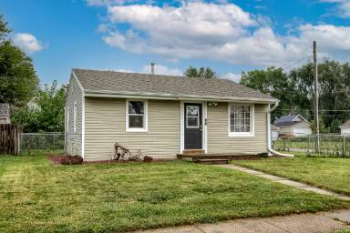 Main picture of 3440 Saint Paul Ave