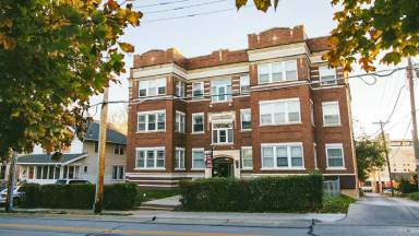 Main picture of 115 N 33rd St