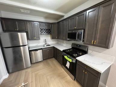 Main picture of 29216 Azara St