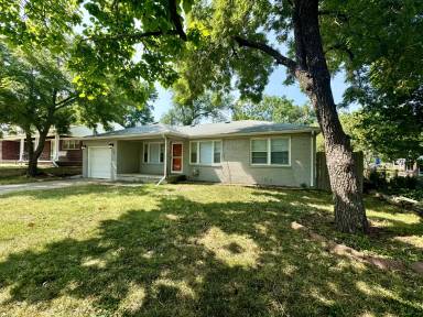 Main picture of 6028 E Bayley St