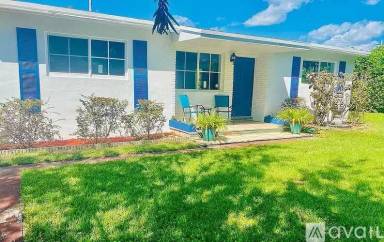 Main picture of 12500 SW 81st Ave