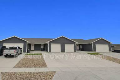 Main picture of 190 McGriff Way