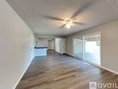 Main picture of 2912 Los Altos Way
