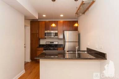 Main picture of 1634 W Grace St