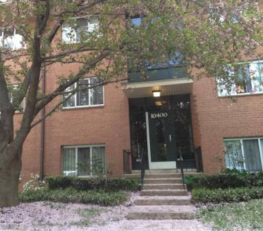 Main picture of 10400 Rockville Pike