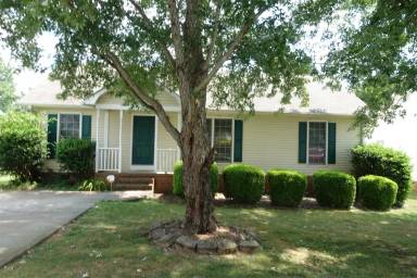 Main picture of 404 Fairdale Dr
