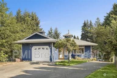 Main picture of 5621 126th St SE
