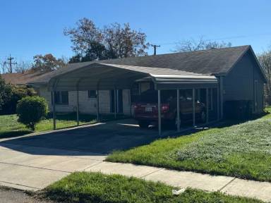 Main picture of 266 Kate Schenck Ave