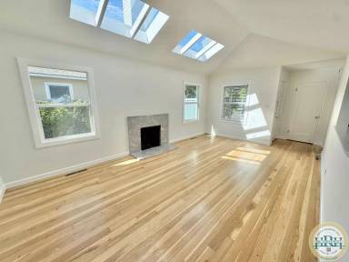 Main picture of 326 Sycamore Ave