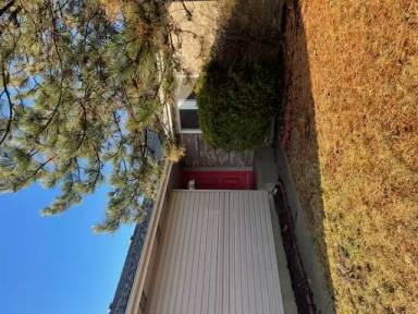 Main picture of 8610 Grant St
