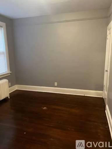 Main picture of 255 Lafayette Ave