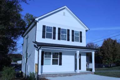Main picture of 406 Pleasant Ave