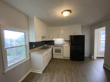 Main picture of 513 East Street - 2S
