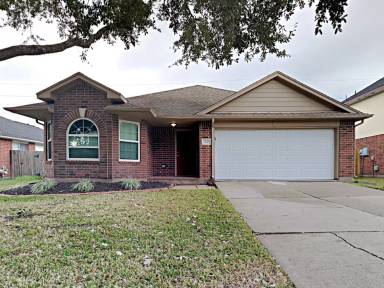 Main picture of 7323 Buchanan Dr