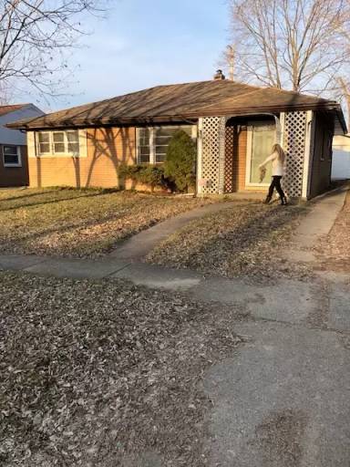 Main picture of 3005 Menominee Ave