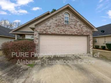Main picture of 1651 Spencer Dr