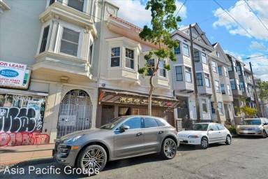 Main picture of 305 Church St