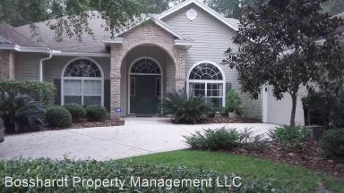 Main picture of 2414 SW 98th Dr