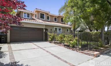 Main picture of 2830 Hacienda St