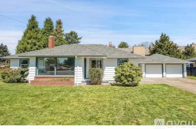 Main picture of 2322 Chene St