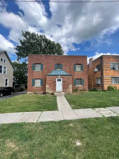 Main picture of 7416 Harrison Ave