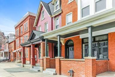 Main picture of 545 E Orange St