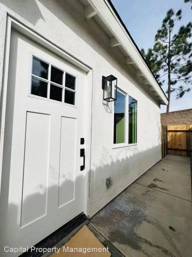 Main picture of 9047 Willowgrove Pl