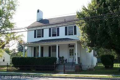 Main picture of 217 E Main St