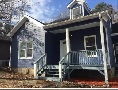Main picture of 592 Woods Dr NW