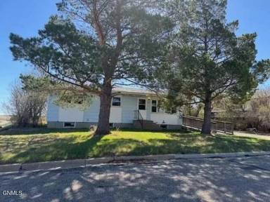 Main picture of 1123 2nd Ave E