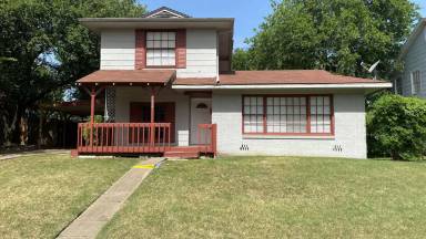 Main picture of 3600 Kell St