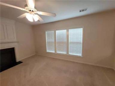 Main picture of 122 Little Shoals Dr