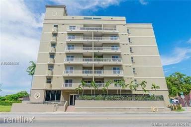 Main picture of 120 S Douglas Rd