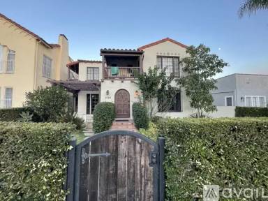 Main picture of 1048 Meadowbrook Ave