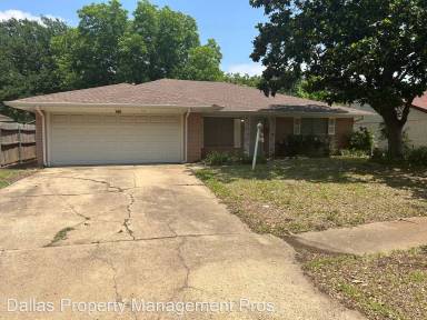 Main picture of 930 SE 2nd St