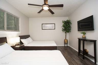 Main picture of 1202 Newning Ave