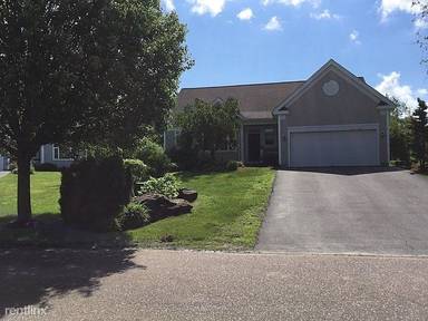 Main picture of 102 Casey Ln