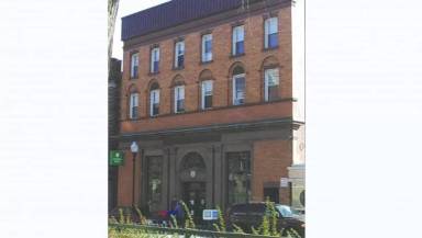 Main picture of 124 W College Ave
