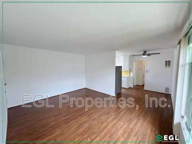 Main picture of 1211 N New Hampshire Ave