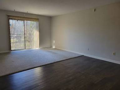 Main picture of 6512 Six Mile Ln