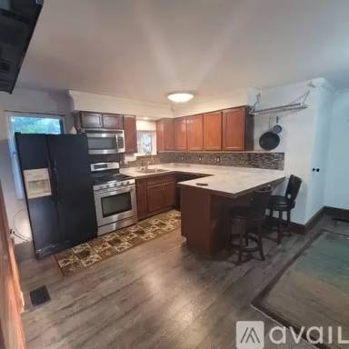 Main picture of 1225 N Orange St