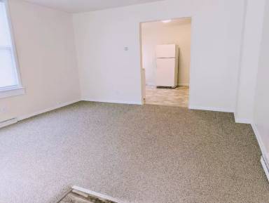 Main picture of 744 Paul St