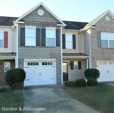 Main picture of 2723 Dotti Dr