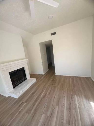 Main picture of 1715 Windmill Ln