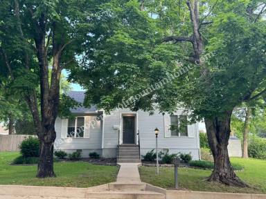 Main picture of 204 South St