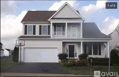 Main picture of 899 Virginia Ave